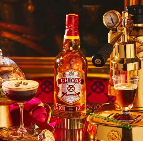 Chivas Regal 12 Years Old XII - Blended Scotch Whisky 1L